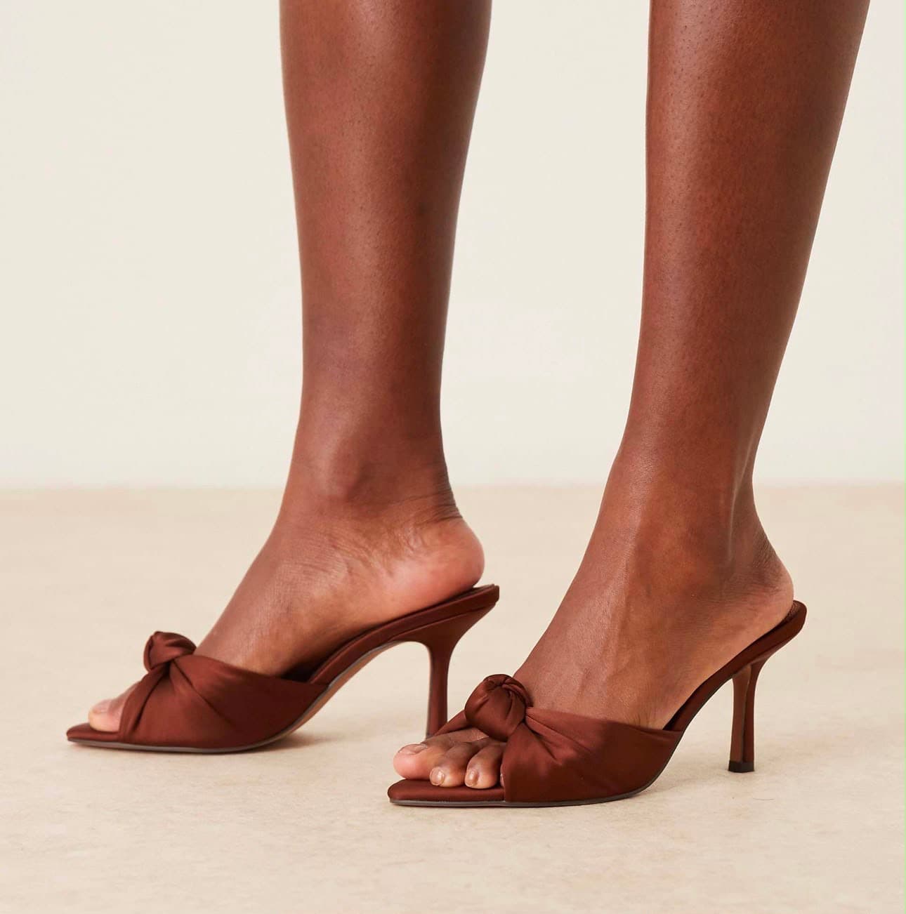 Chestnut Knot-Front Mules